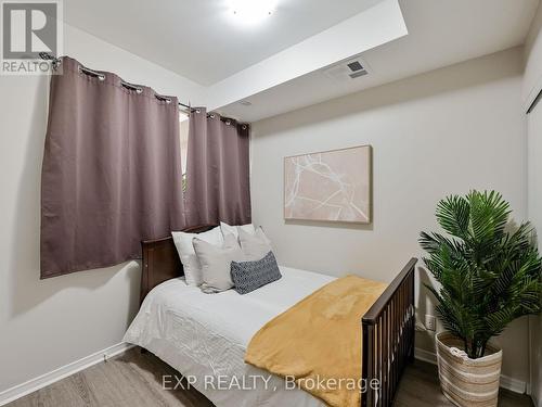 8 - 68 Winston Park Boulevard, Toronto, ON - Indoor Photo Showing Bedroom