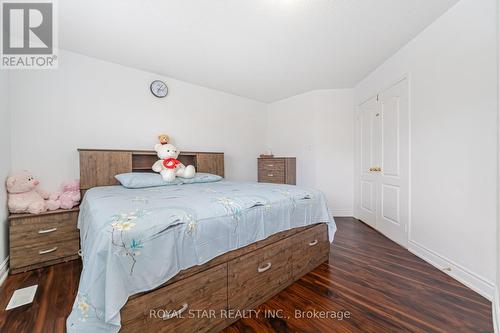 114 Penbridge Circle, Brampton, ON - Indoor Photo Showing Bedroom