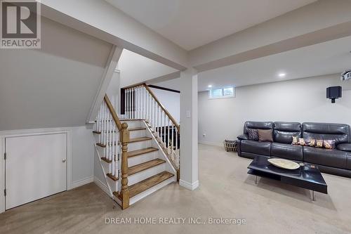 920 Glendale Court, Burlington, ON - Indoor