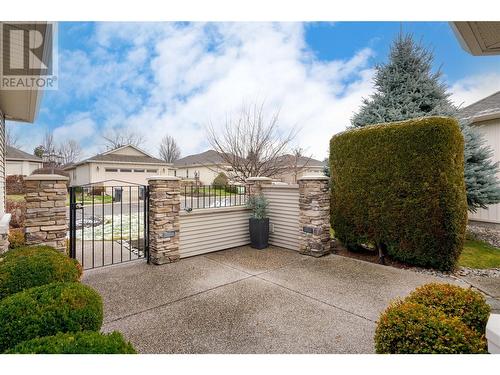 Secondary outdoor space (front courtyard) - 2365 Stillingfleet Road Unit# 360, Kelowna, BC - Outdoor