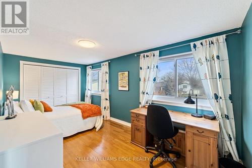 673 Inverary Road, Burlington, ON - Indoor Photo Showing Bedroom