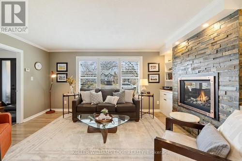 673 Inverary Road, Burlington, ON - Indoor Photo Showing Living Room With Fireplace