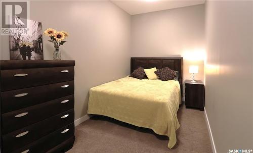 506 2055 Rose Street, Regina, SK - Indoor Photo Showing Bedroom