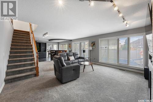 5054 Wascana Vista Court, Regina, SK - Indoor