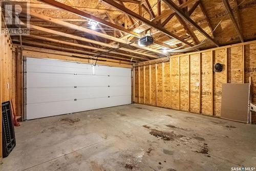 1629 Richardson Road, Saskatoon, SK - Indoor Photo Showing Garage