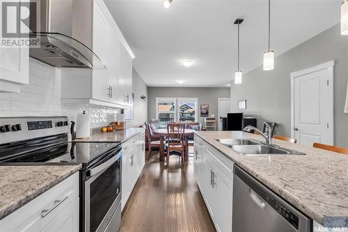 1629 Richardson Road, Saskatoon, SK - Indoor Photo Showing Kitchen With Stainless Steel Kitchen With Double Sink With Upgraded Kitchen