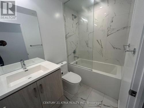 1119 - 38 Honeycrisp Crescent, Vaughan, ON - Indoor Photo Showing Bathroom