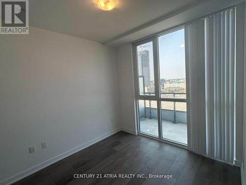 1119 - 38 Honeycrisp Crescent, Vaughan, ON - Indoor Photo Showing Other Room