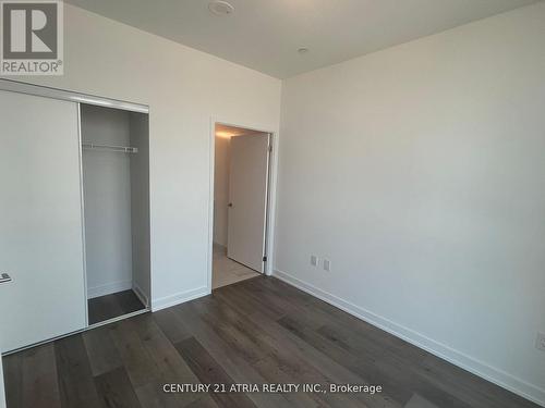 1119 - 38 Honeycrisp Crescent, Vaughan, ON - Indoor Photo Showing Other Room