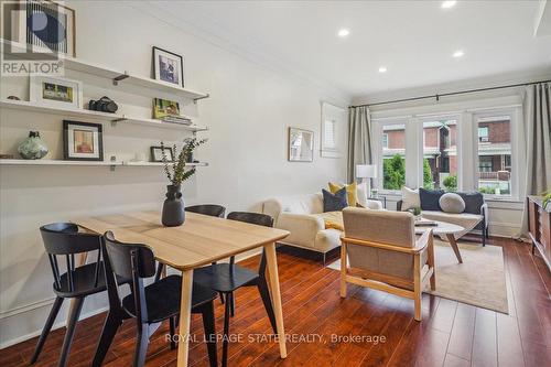 55 Balmoral Avenue N, Hamilton, ON - Indoor Photo Showing Dining Room