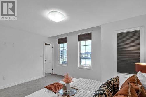 1514 Drew Street, London, ON - Indoor Photo Showing Bedroom