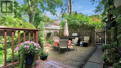 24 Longbow Place, London, ON - Outdoor With Deck Patio Veranda