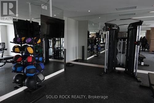 2307 - 805 Carling Avenue W, Ottawa, ON - Indoor Photo Showing Gym Room