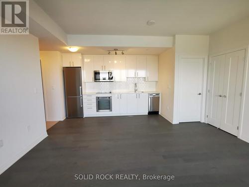 2307 - 805 Carling Avenue W, Ottawa, ON - Indoor Photo Showing Kitchen