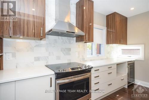 82 Empress Avenue, Ottawa, ON - Indoor Photo Showing Kitchen