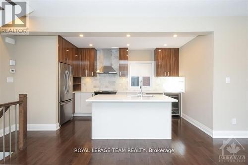 82 Empress Avenue, Ottawa, ON - Indoor Photo Showing Kitchen With Double Sink