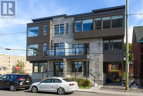 82 Empress Avenue, Ottawa, ON - Outdoor With Balcony With Facade