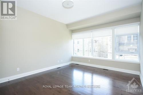 82 Empress Avenue, Ottawa, ON - Indoor Photo Showing Other Room