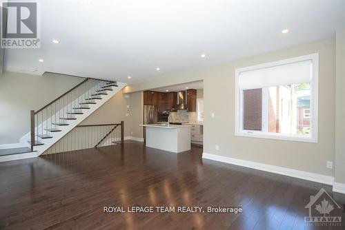 82 Empress Avenue, Ottawa, ON - Indoor Photo Showing Other Room