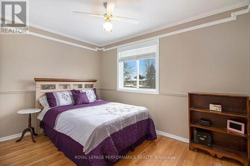 1550 Bourcier Drive, Ottawa, ON - Indoor Photo Showing Bedroom