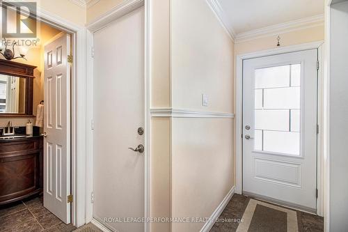 1550 Bourcier Drive, Ottawa, ON - Indoor Photo Showing Other Room