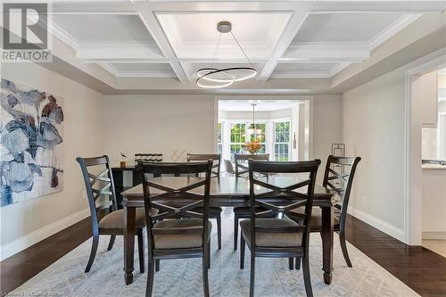 806 Westmount Road W, Kitchener, ON - Indoor Photo Showing Dining Room