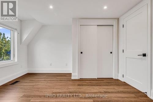 323 Mortimer Avenue, Toronto, ON - Indoor Photo Showing Other Room