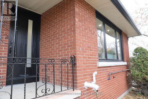 426 Cromwell Avenue, Oshawa, ON - Outdoor With Exterior