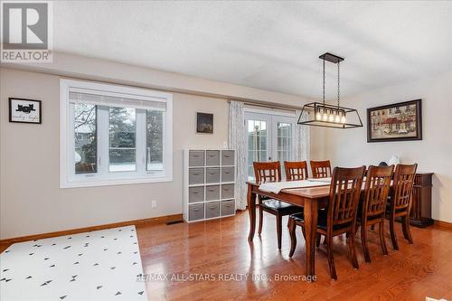 189 Carrick Avenue, Georgina, ON - Indoor Photo Showing Dining Room