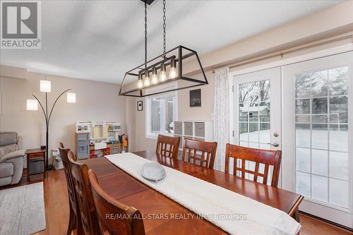 189 Carrick Avenue, Georgina, ON - Indoor Photo Showing Dining Room