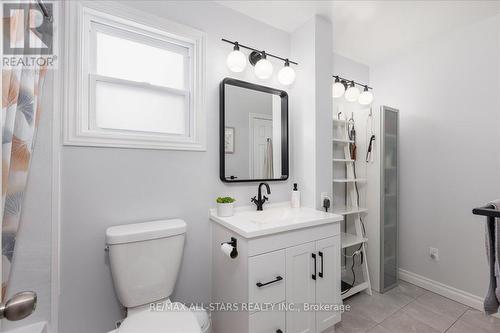 189 Carrick Avenue, Georgina, ON - Indoor Photo Showing Bathroom