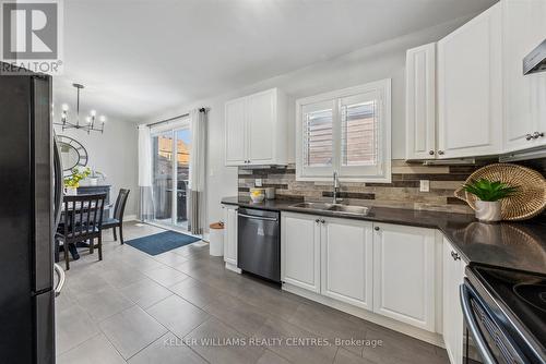 237 Eighth Avenue, New Tecumseth, ON - Indoor Photo Showing Kitchen With Double Sink