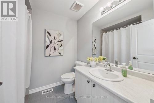 237 Eighth Avenue, New Tecumseth, ON - Indoor Photo Showing Bathroom