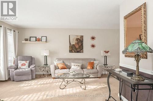 5 Marsden Crescent, Brampton, ON - Indoor Photo Showing Living Room