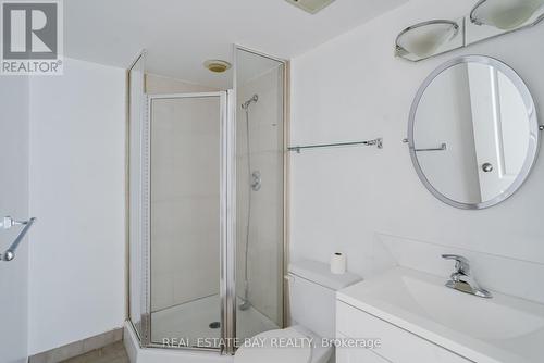 1508 - 61 Markbrook Lane, Toronto, ON - Indoor Photo Showing Bathroom