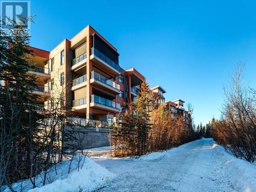 105-38 Waterfront Place, Whitehorse, YT - Outdoor