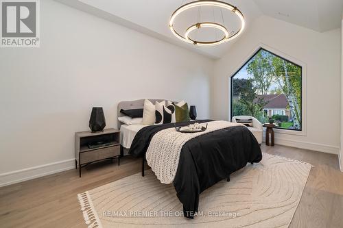 35 Botfield Avenue, Toronto, ON - Indoor Photo Showing Bedroom