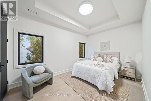 35 Botfield Avenue, Toronto, ON - Indoor Photo Showing Bedroom