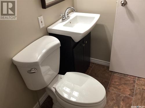 508 Osler Street, Regina, SK - Indoor Photo Showing Bathroom