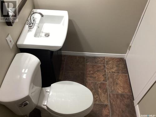 508 Osler Street, Regina, SK - Indoor Photo Showing Bathroom