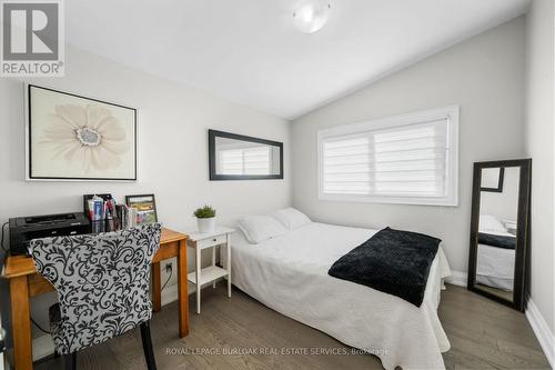 412 Norrie Crescent, Burlington, ON - Indoor Photo Showing Bedroom