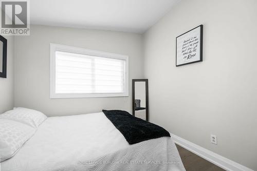 412 Norrie Crescent, Burlington, ON - Indoor Photo Showing Bedroom