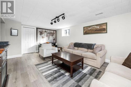 412 Norrie Crescent, Burlington, ON - Indoor Photo Showing Living Room