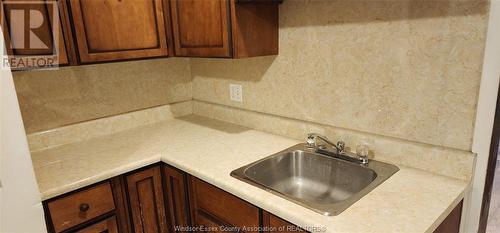 2244 Howard, Windsor, ON - Indoor Photo Showing Kitchen