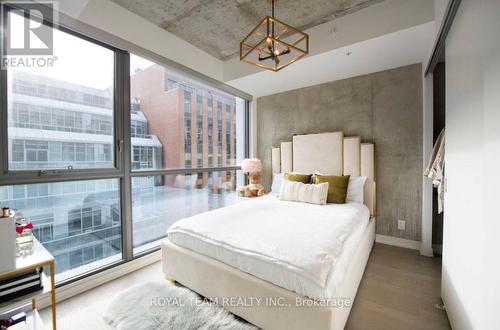 815 - 39 Brant Street, Toronto, ON - Indoor Photo Showing Bedroom