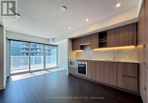 816 - 19 Bathurst Street, Toronto, ON - Indoor Photo Showing Kitchen