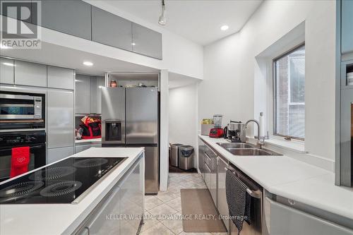 401 Carlton Street, Toronto, ON - Indoor Photo Showing Kitchen With Double Sink