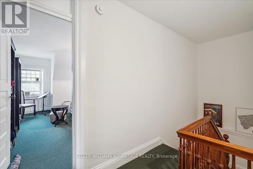 401 Carlton Street, Toronto, ON - Indoor Photo Showing Other Room