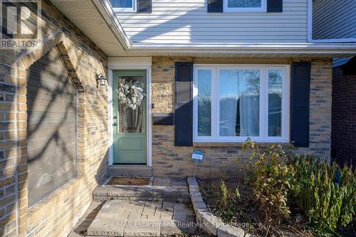 2451 Malcolm Crescent, Burlington (Brant Hills), ON - Outdoor