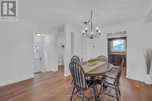 2451 Malcolm Crescent, Burlington (Brant Hills), ON - Indoor Photo Showing Dining Room